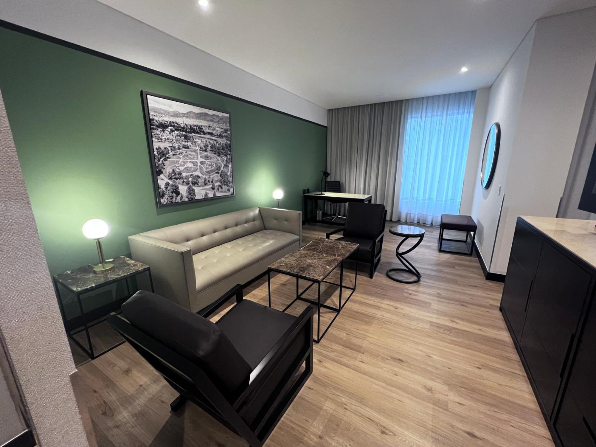 Holiday Inn Bogota Airport By Ihg Екстериор снимка