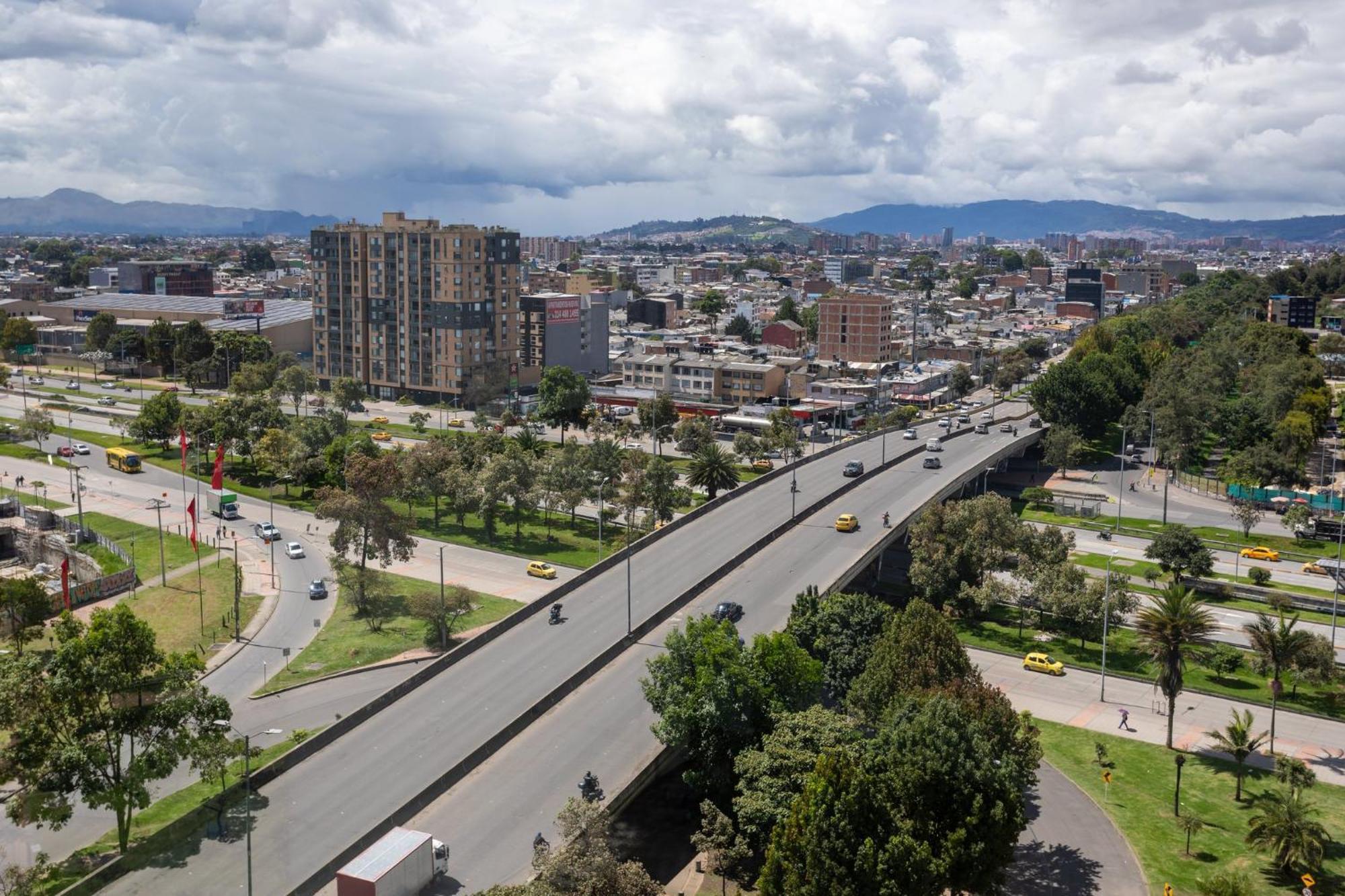 Holiday Inn Bogota Airport By Ihg Екстериор снимка